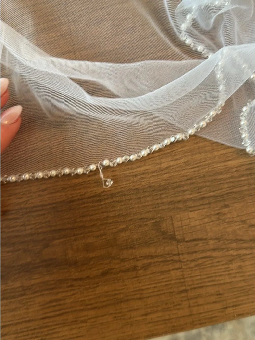 Elegant White Sheer Tulle Veil with Beaded Edge
